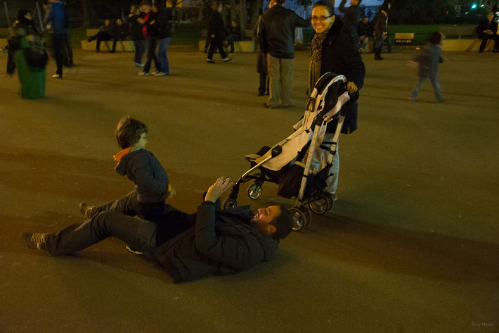 Family Man Lying Down, Paris