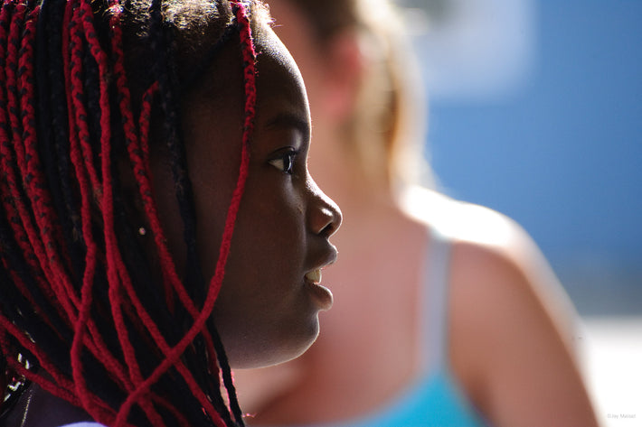 Same Girl with Backlight, Maine