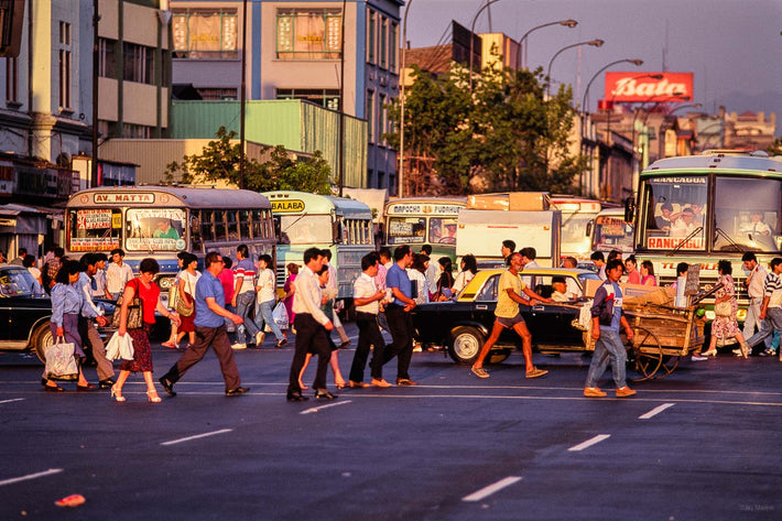 People Crossing, Chile