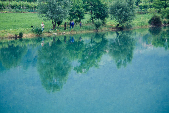 Men Fishing, Vicenza – Jay Maisel